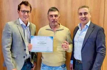 Svetový úspech iClinic a MUDr. Iva Ďurkoviča, MPH: Najviac implantovaných šošoviek EVO ICL na svete