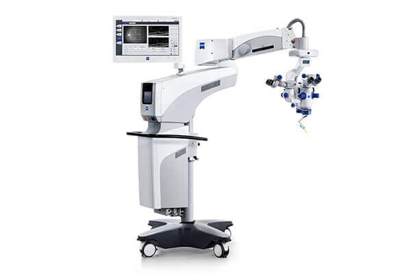 Mikroskop OPMI LUMERA® 700 od ZEISS pre každú operáciu